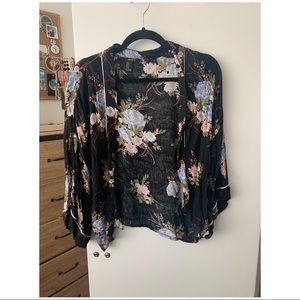 Floral short Kimono
